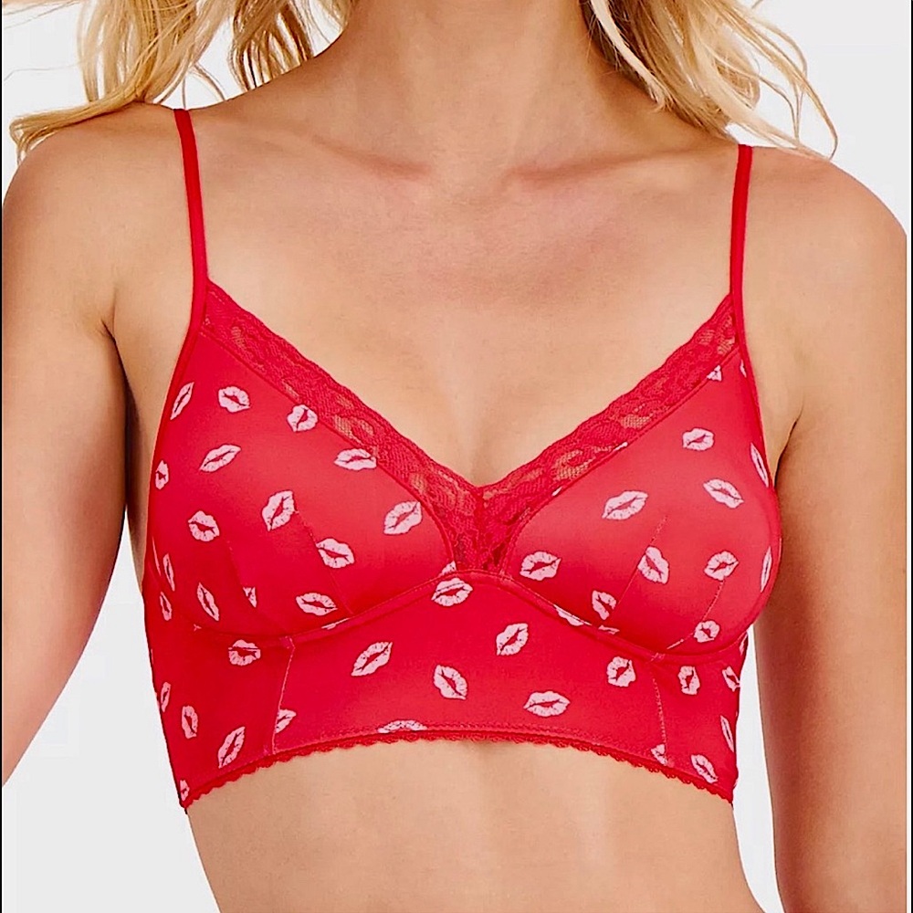 - INC L Red Hot Lips Bralette! NEW!
